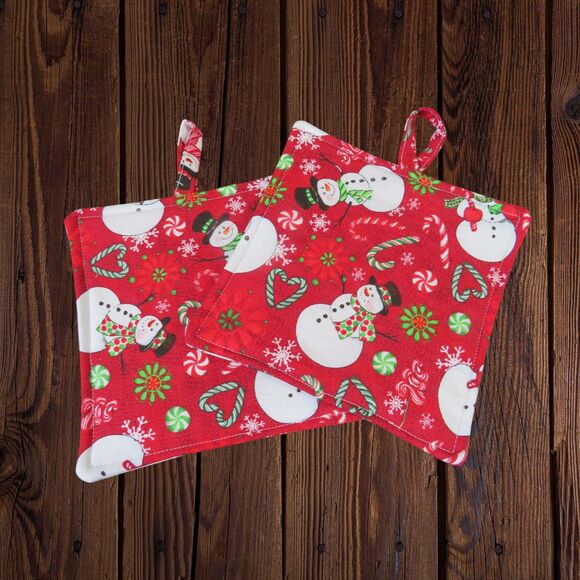 Handmade Potholder, Set of 2, Reversible Christmas Snowmen and Penguins - Picture 6 of 6